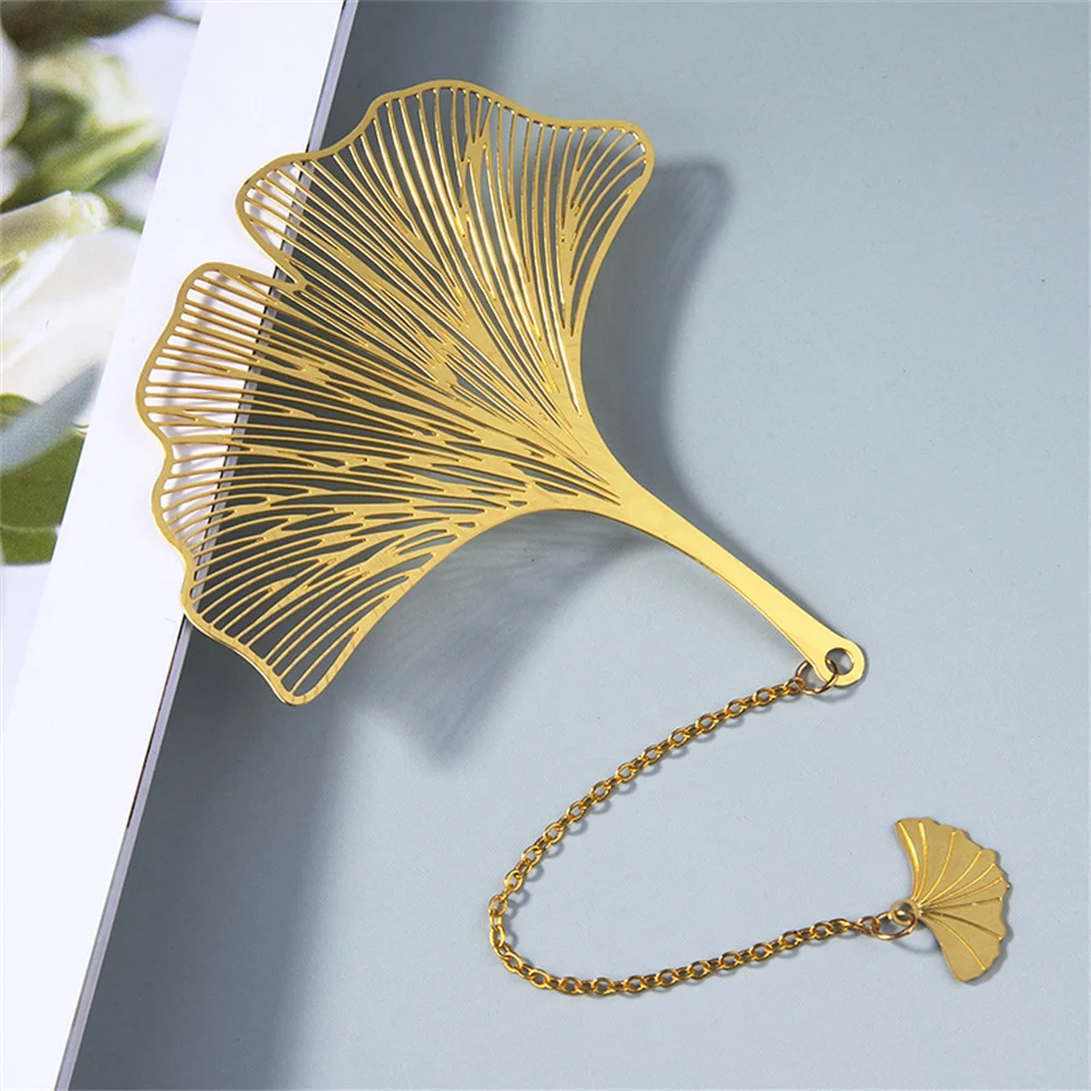 parapluie feuille dorée élégant