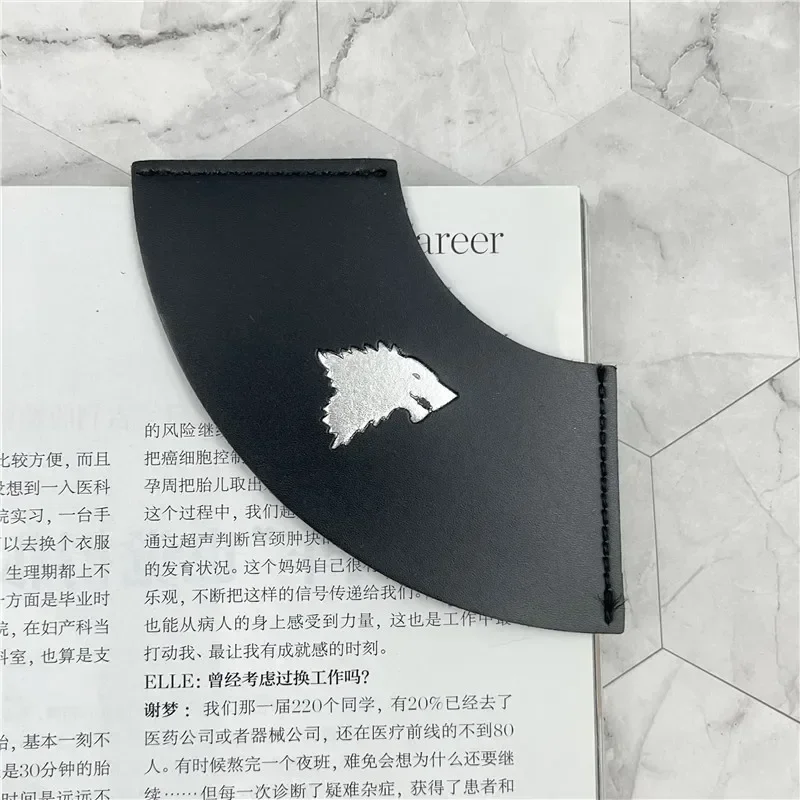 livre loup argenté