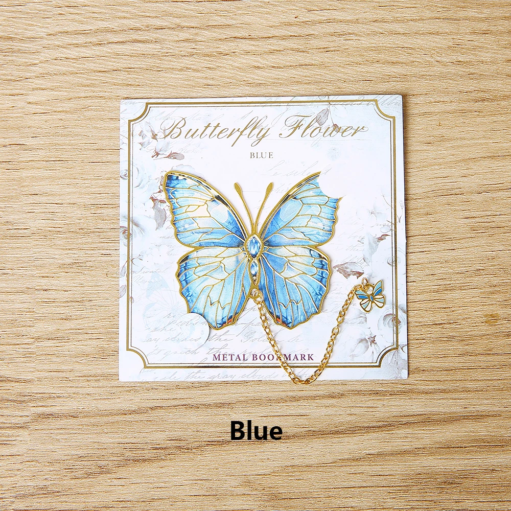 pendentif papillon bleu élégant