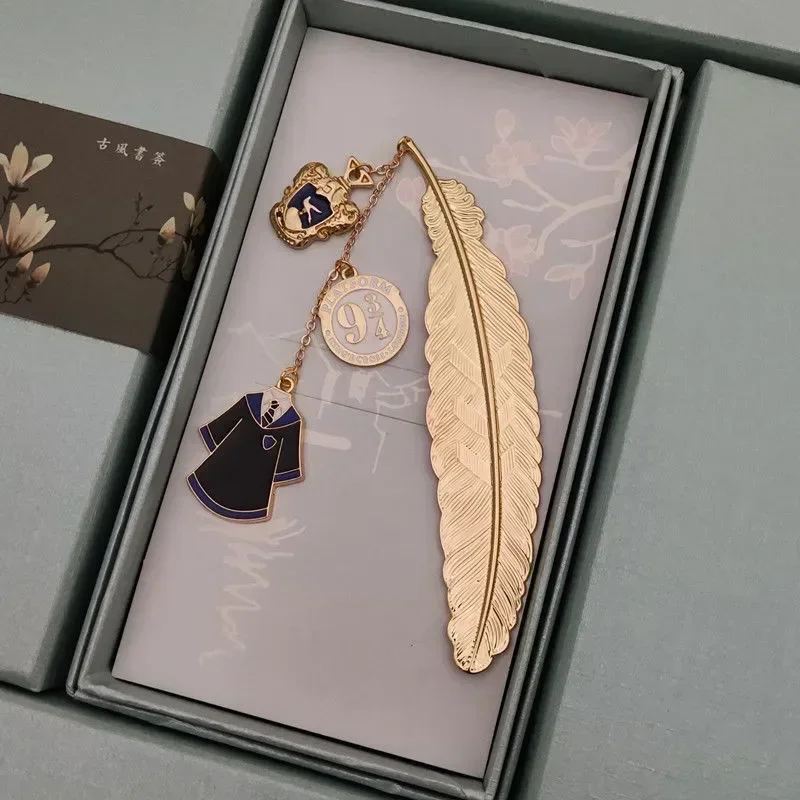 plume dorée accessoires